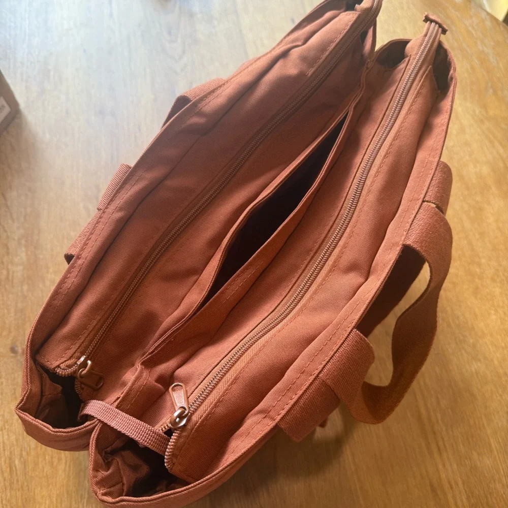 BAGSMART Halo 25L Work Tote NWT Brown
